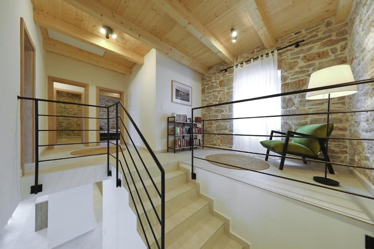 Villa Mira With A Heated Pool And A Sea View Božava Zewnętrze zdjęcie