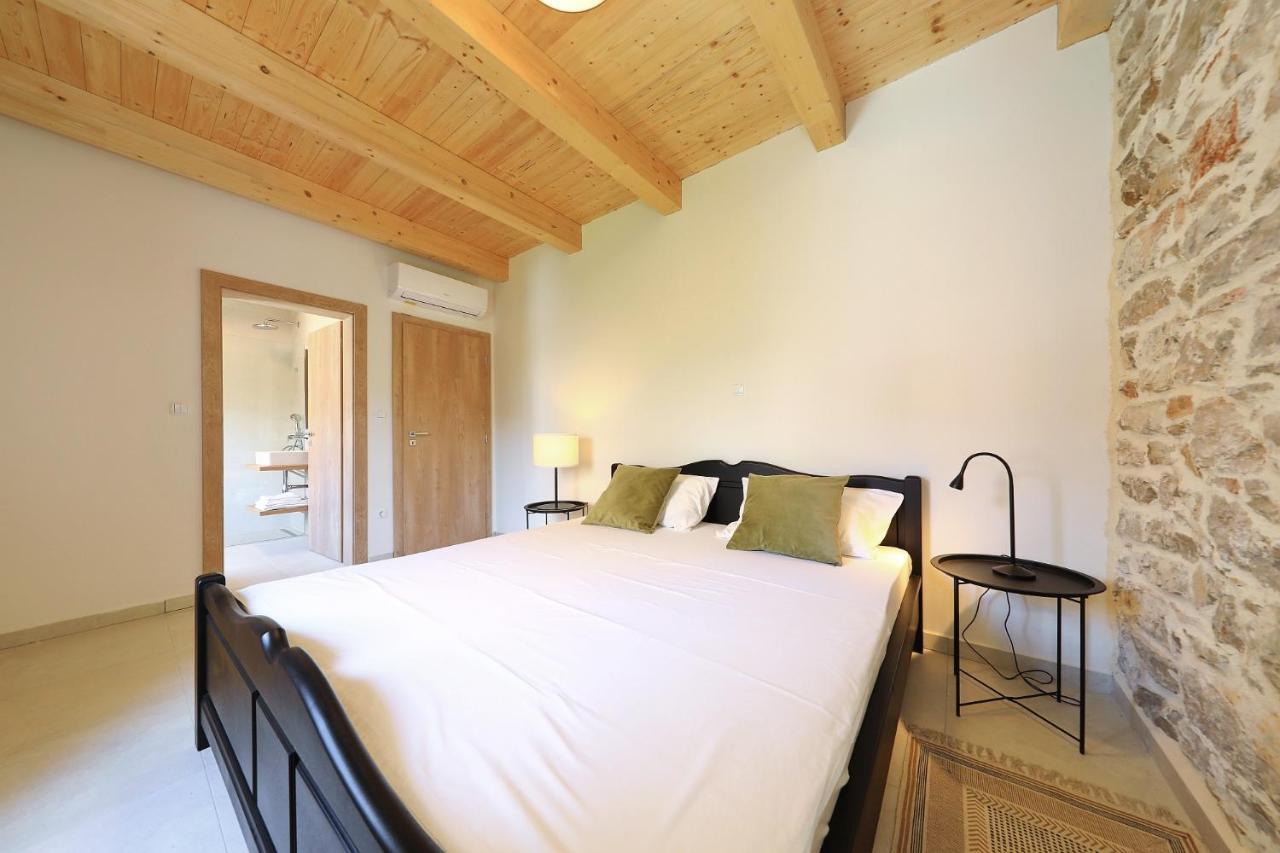 Villa Mira With A Heated Pool And A Sea View Božava Zewnętrze zdjęcie