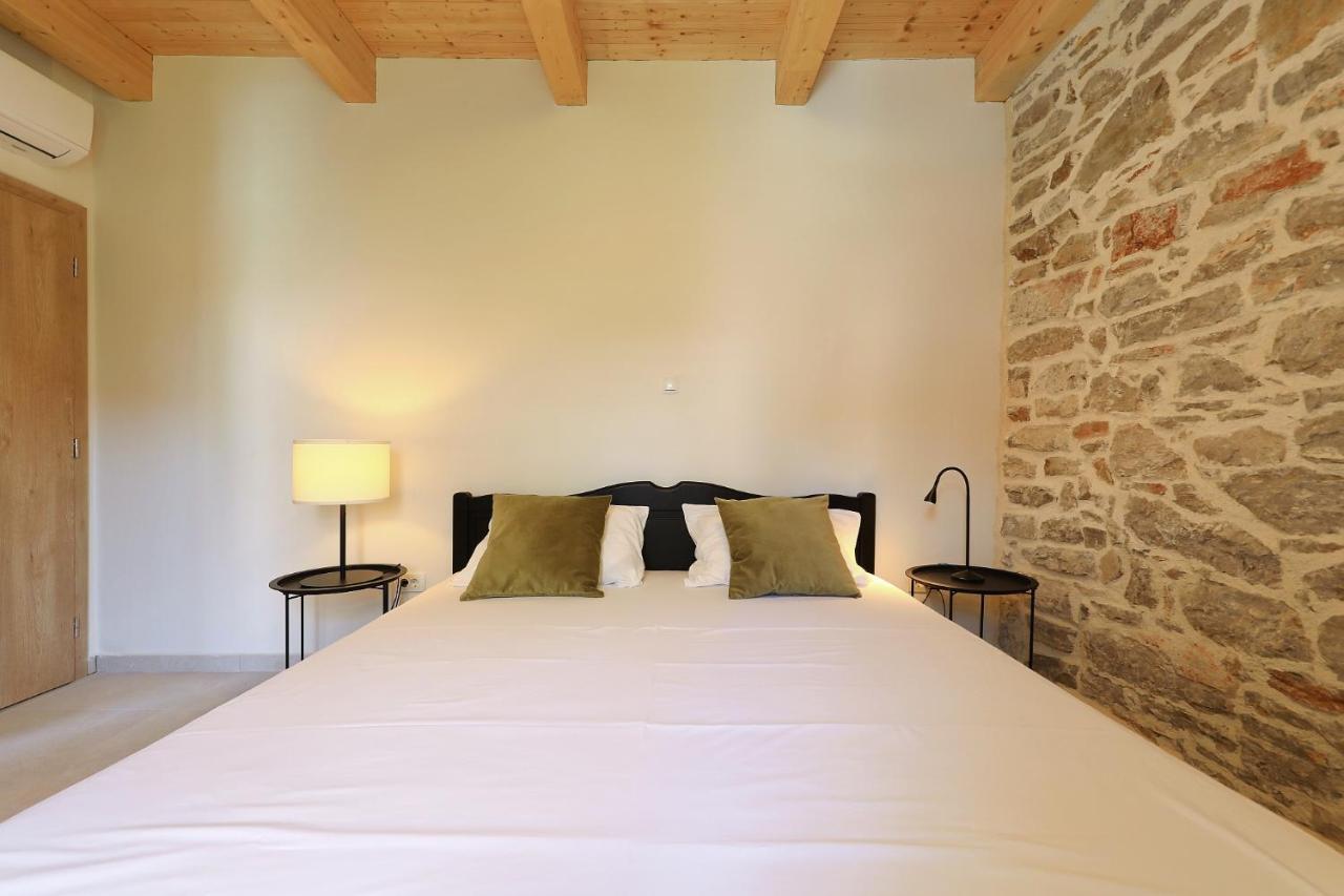 Villa Mira With A Heated Pool And A Sea View Božava Zewnętrze zdjęcie