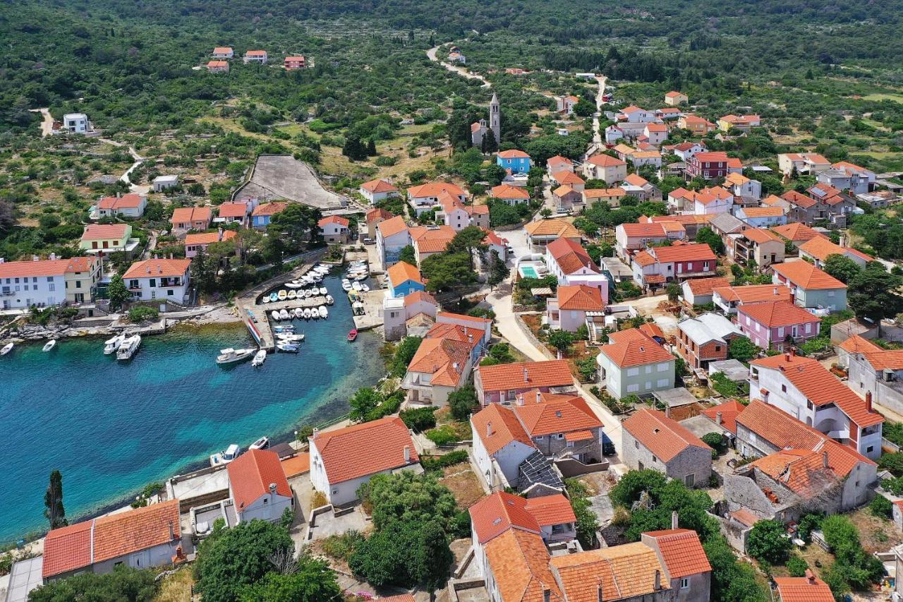 Villa Mira With A Heated Pool And A Sea View Božava Zewnętrze zdjęcie